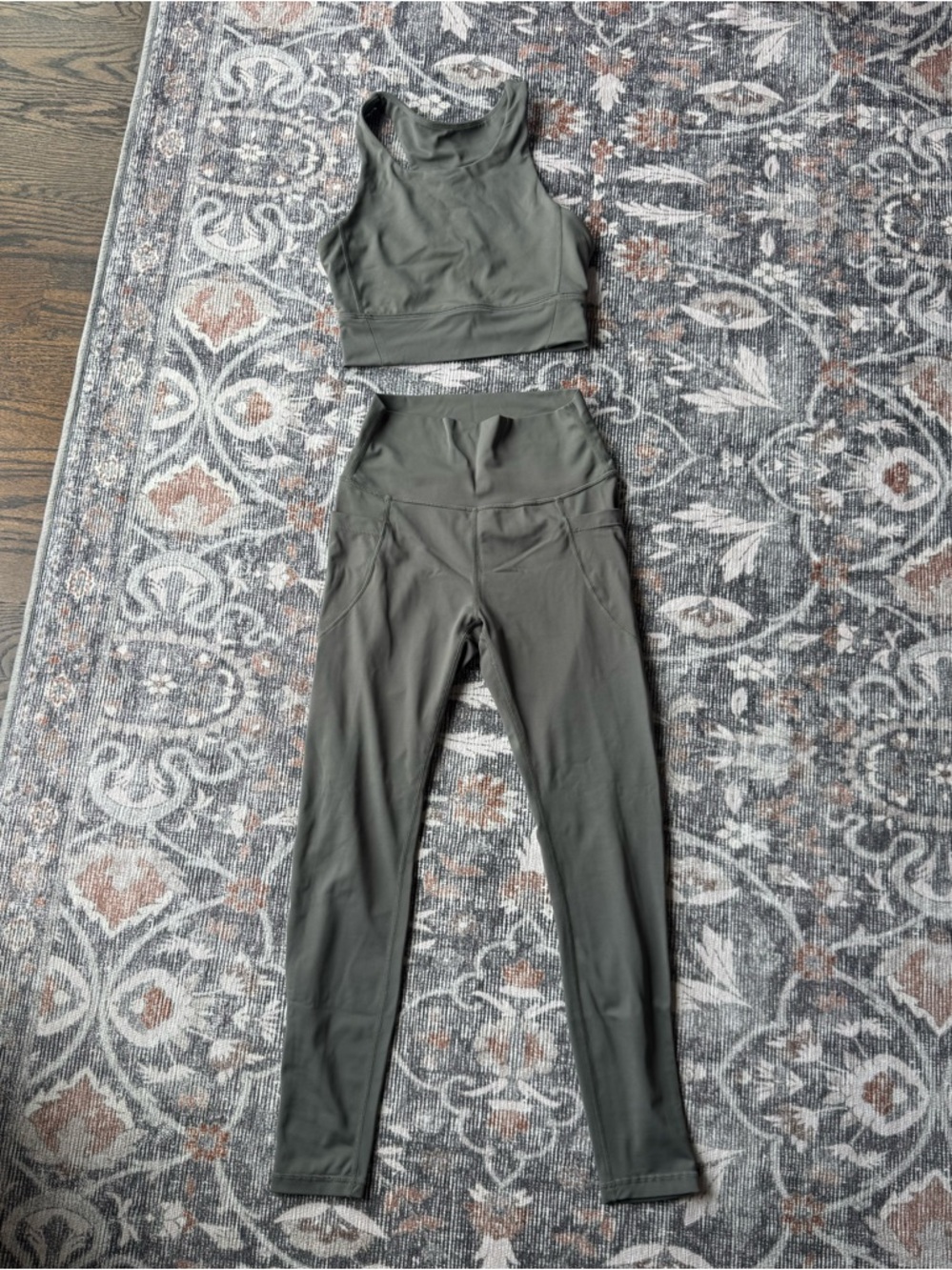 ALLFENIX Size S High-Waist Olive Green Leggings & Matching Crop Sports Bra Set